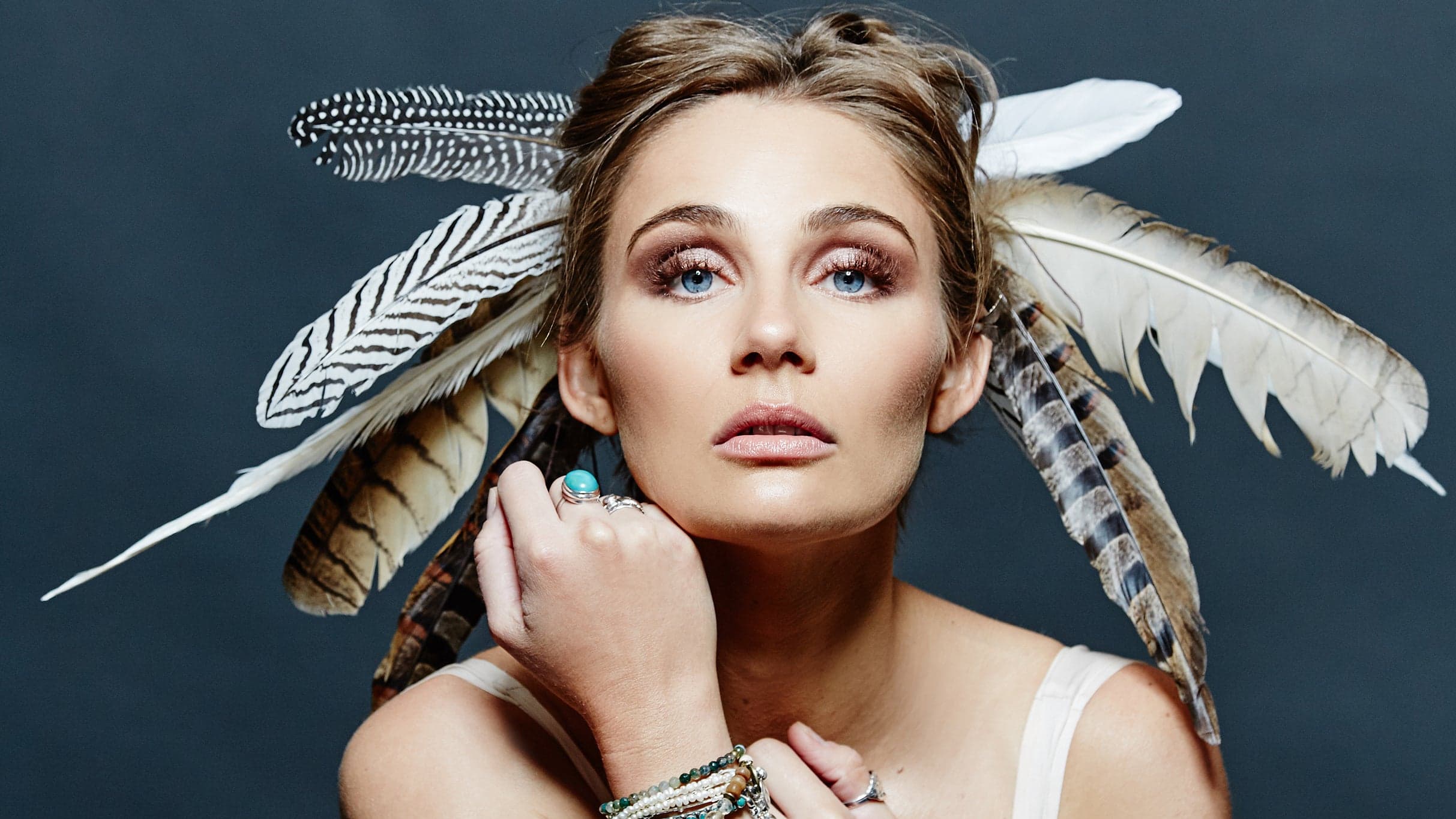 Clare Bowen w/ Jonathan Jackson