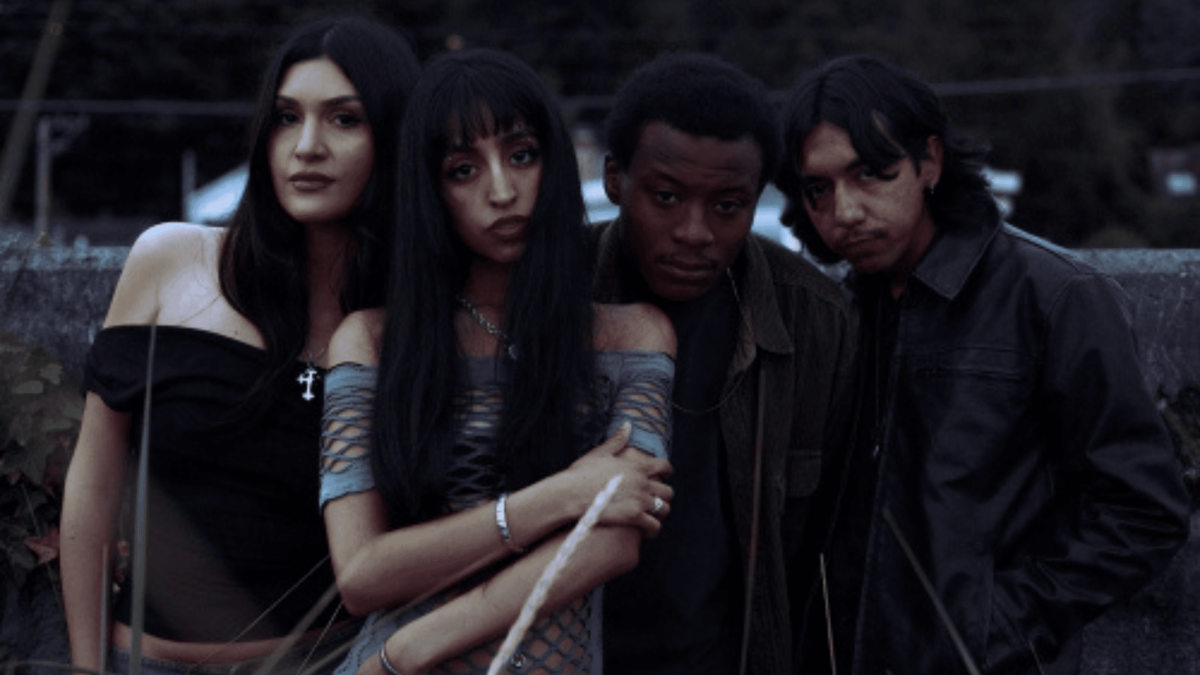 Glixen, trauma ray, Her New Knife, Knifeplay