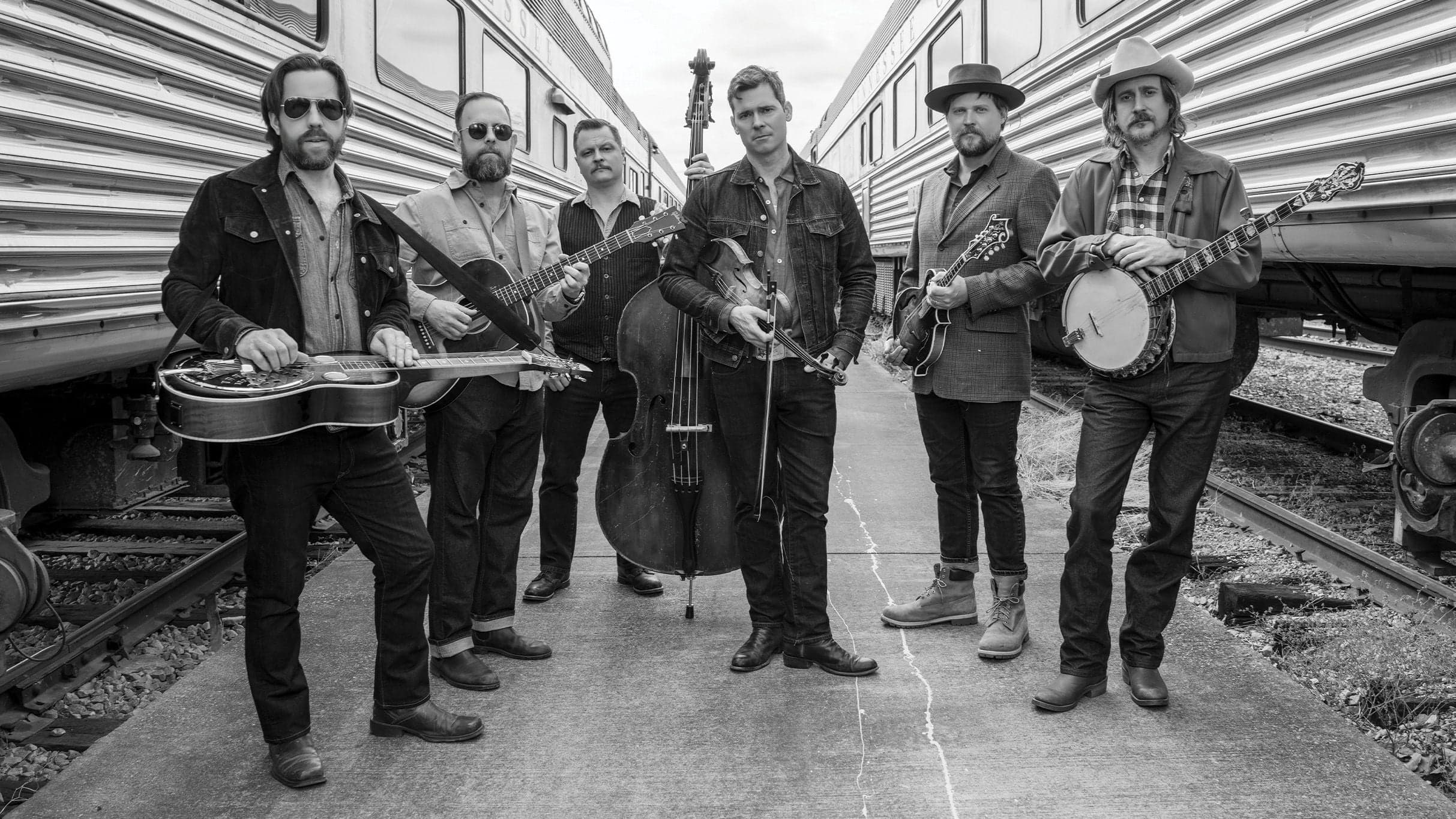 BUCKAROO - TWO NIGHTS, Old Crow Medicine Show & Sawyer Brown
