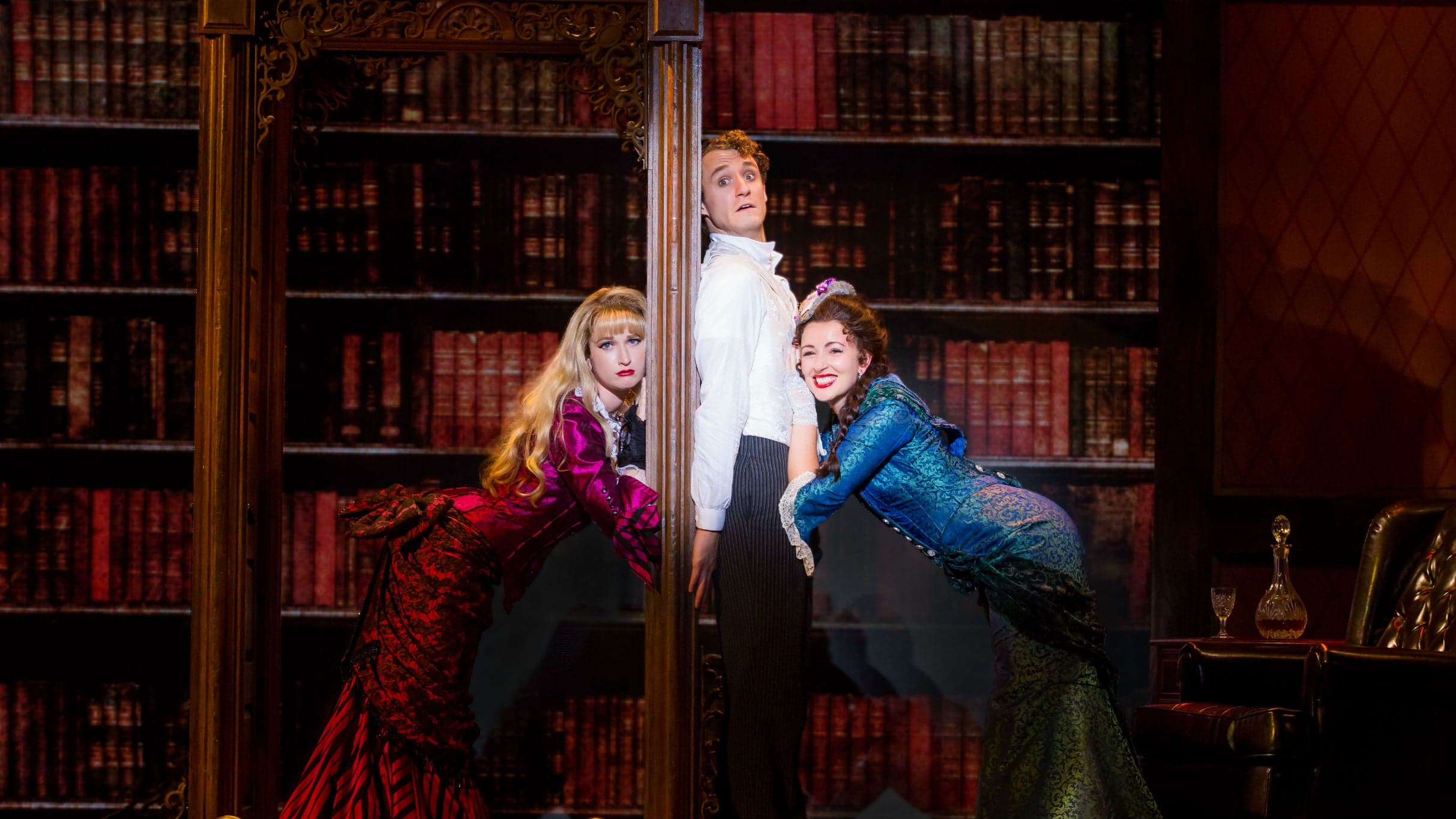 A Gentleman's Guide to Love and Murder