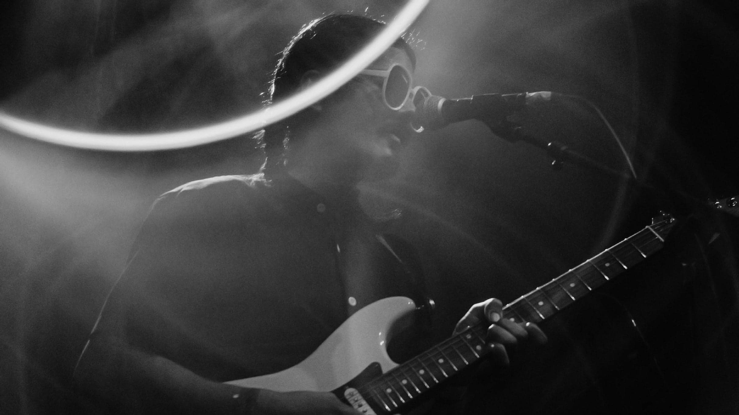 Chapis w/ Special Guests: Twin Seas and DJ Set by Dotcalm & Friends 