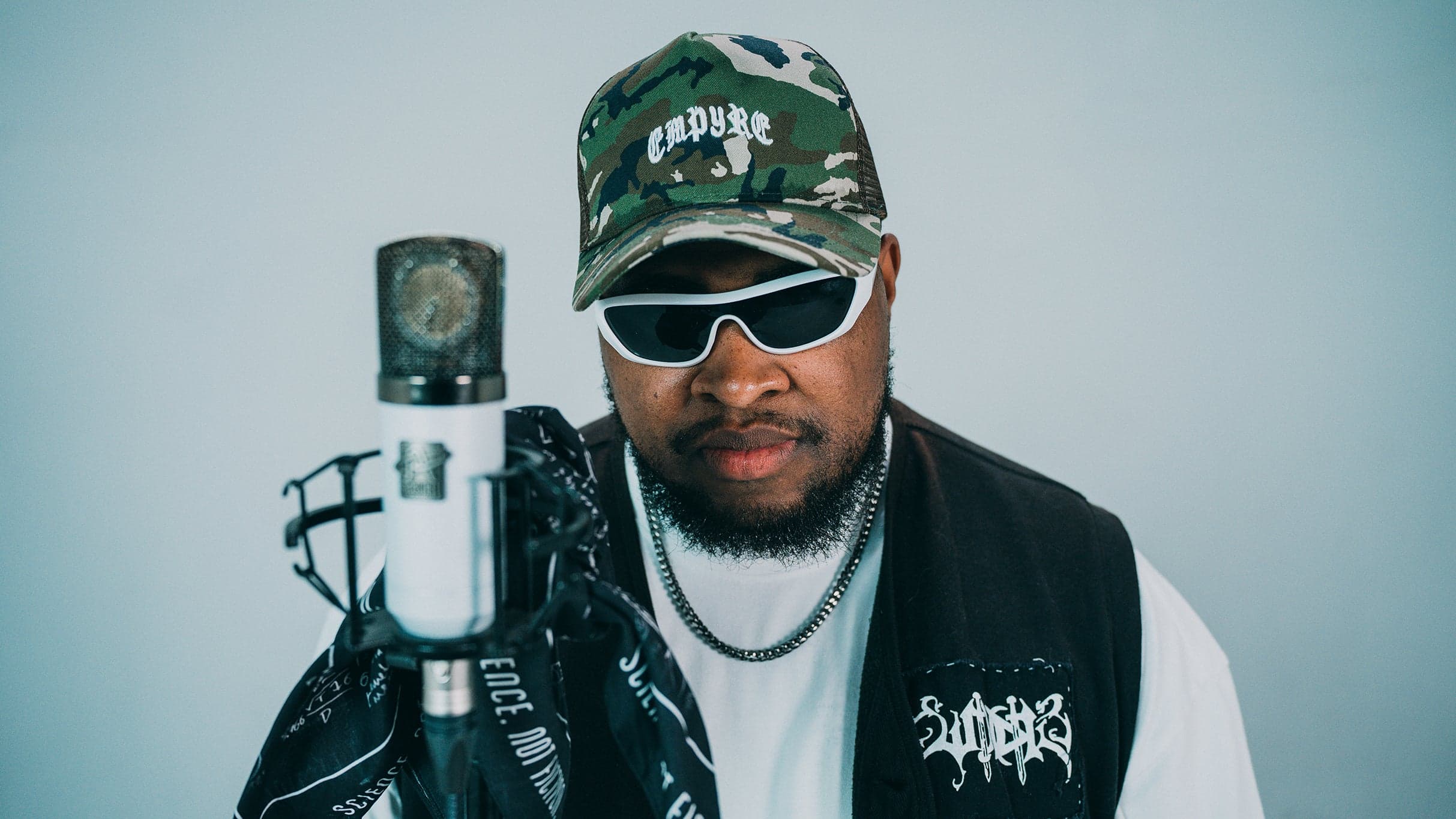 Ando San with Me The Machine