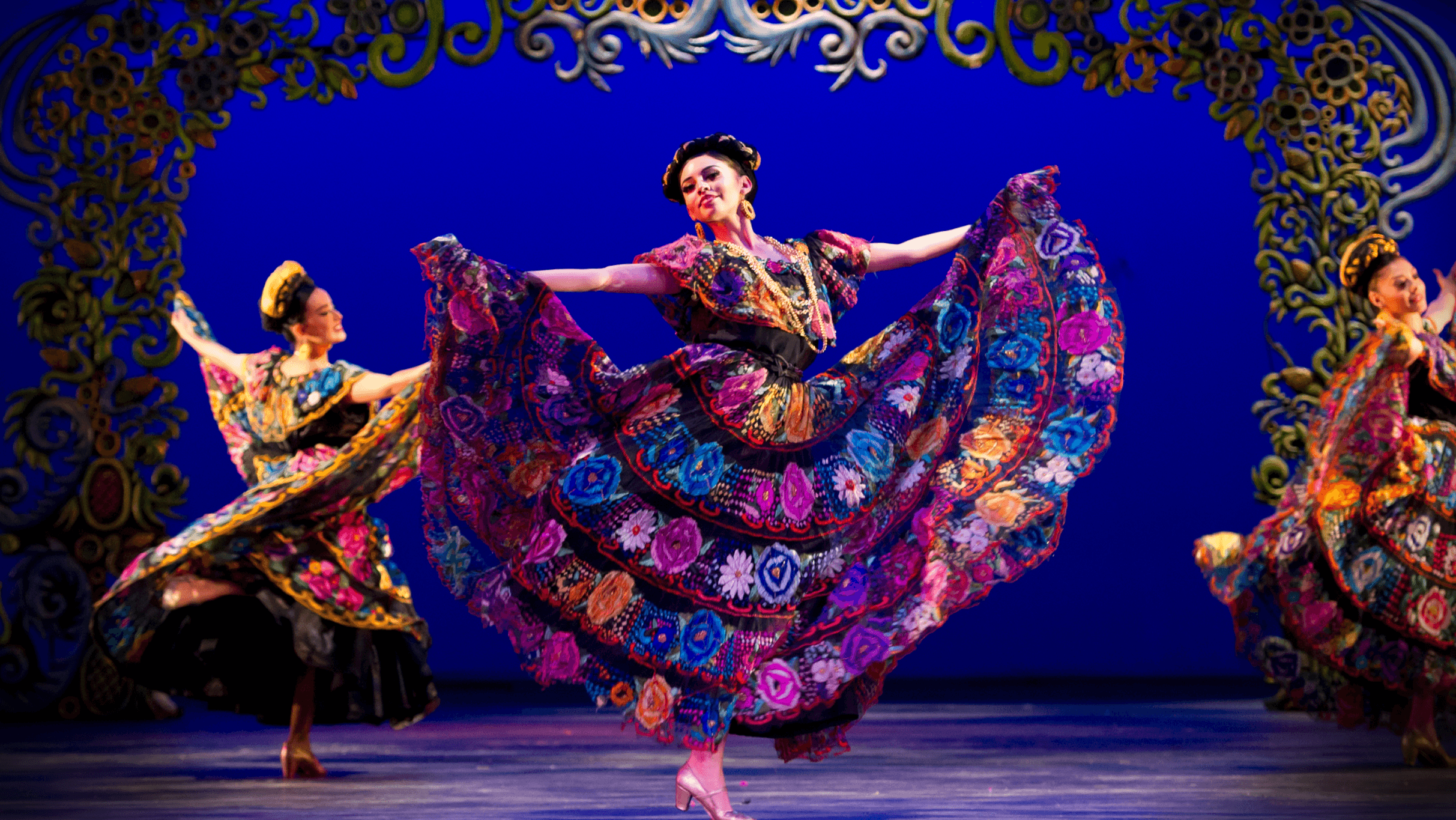 Ballet Folklorico Mexicano de Carlos Moreno