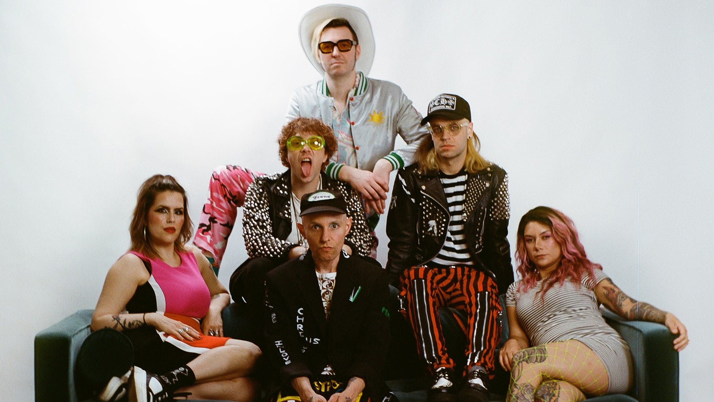 The Last Gang, Crazy & The Brains, Hans Gruber