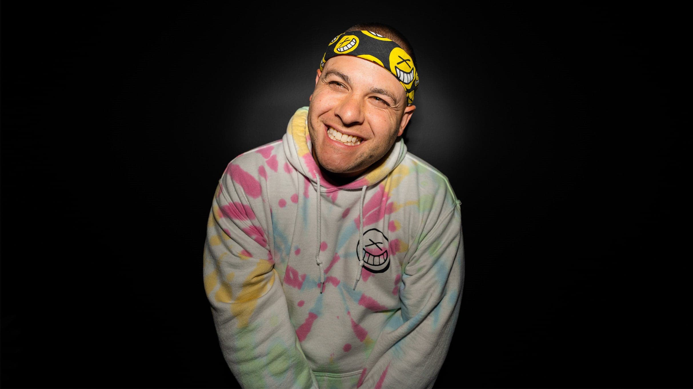 Happy Daze with Costa ( 21+ )