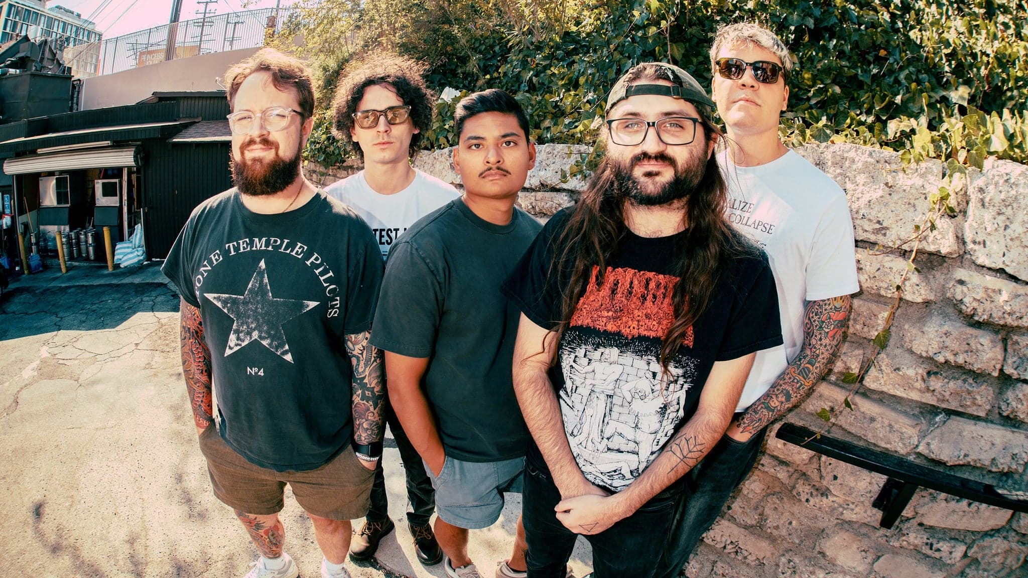 Hot Mulligan w/ Joyce Manor