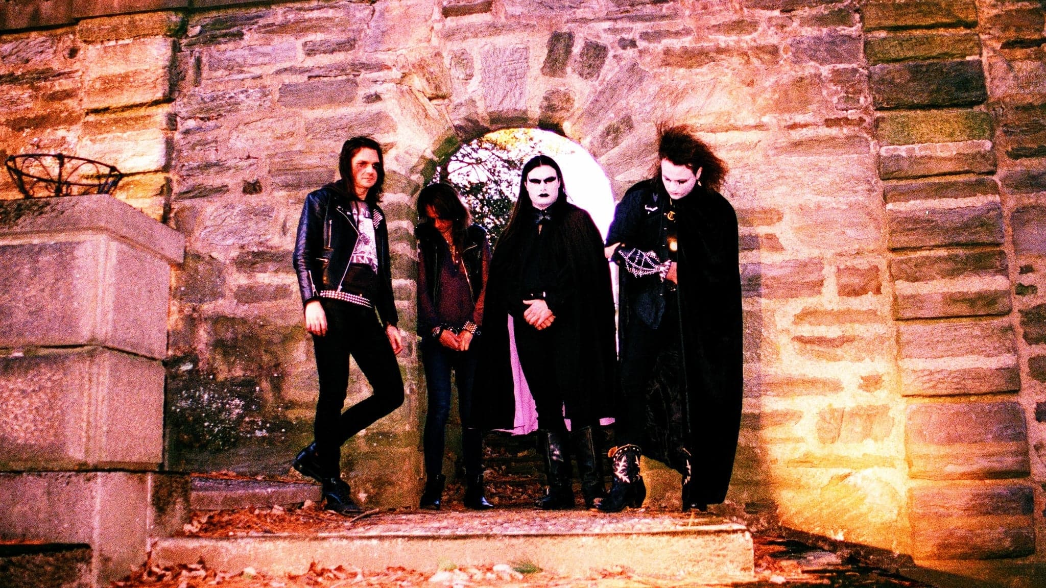 DEVIL MASTER with PILAU & Cryr