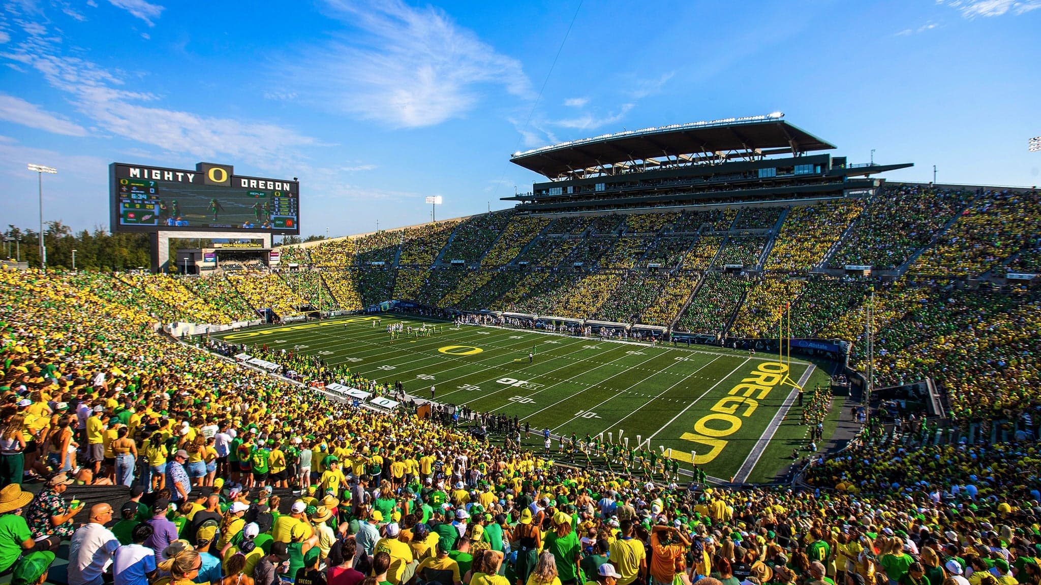 Oregon Ducks Football vs. Portland State University Football
