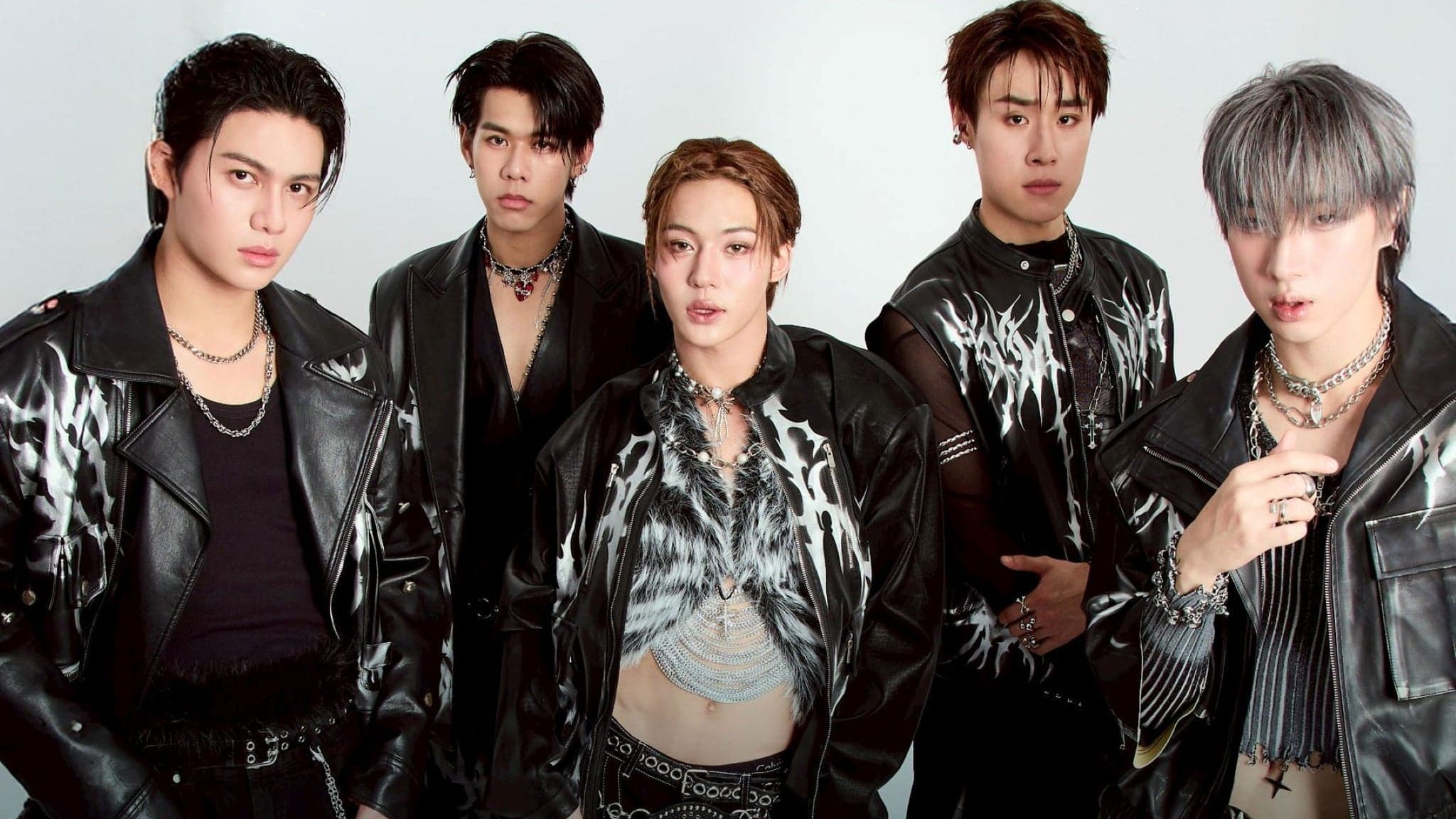 LYKN UNLEASHED WORLD TOUR IN LOS ANGELES