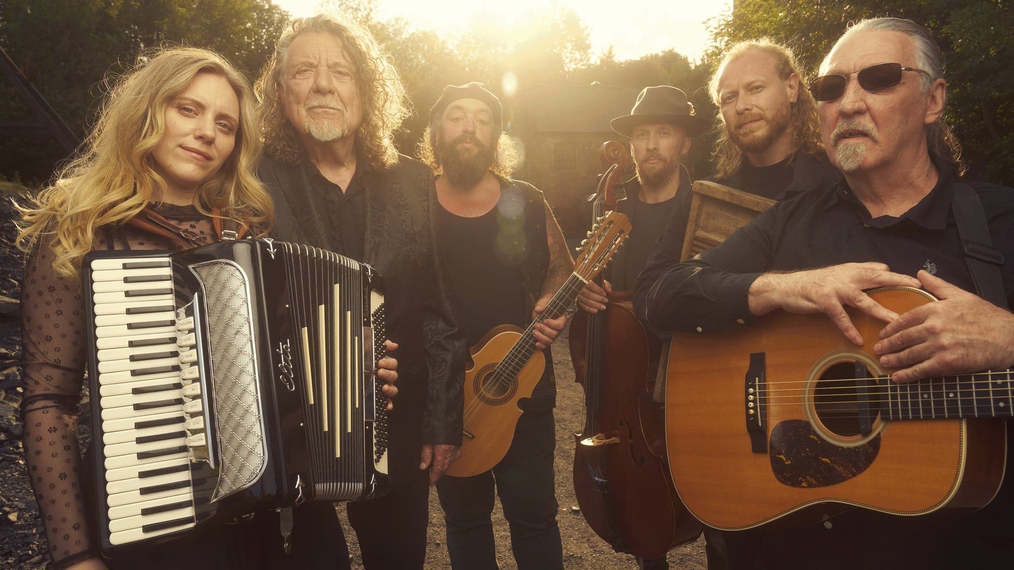 ROBERT PLANT WITH SAVING GRACE and SUZI DIAN